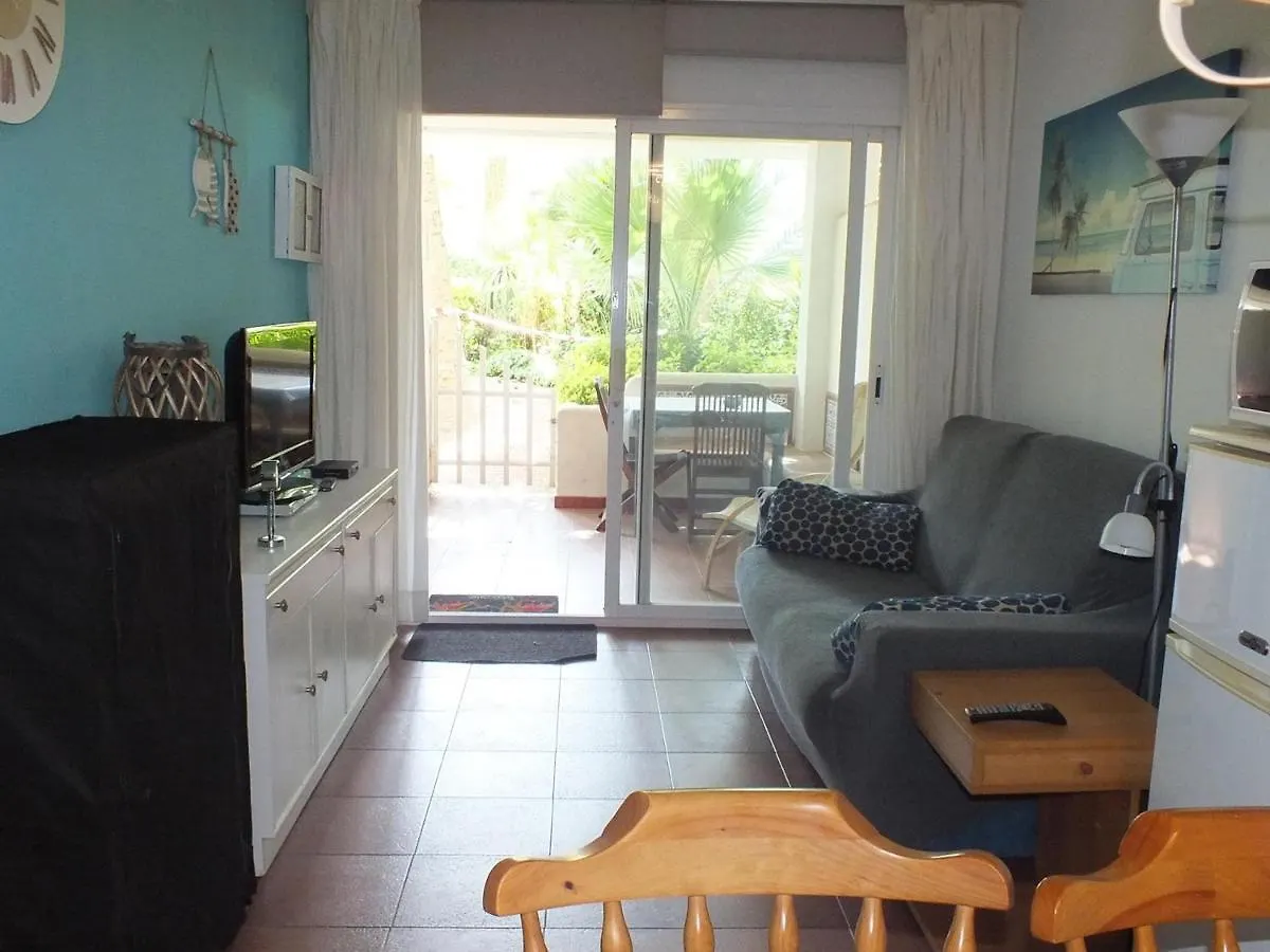 Apartamento En Planta Baja Con Piscina Comunitaria En Roses, Cerca De Playas Y Actividades - Es-204-47 0*, Rosas