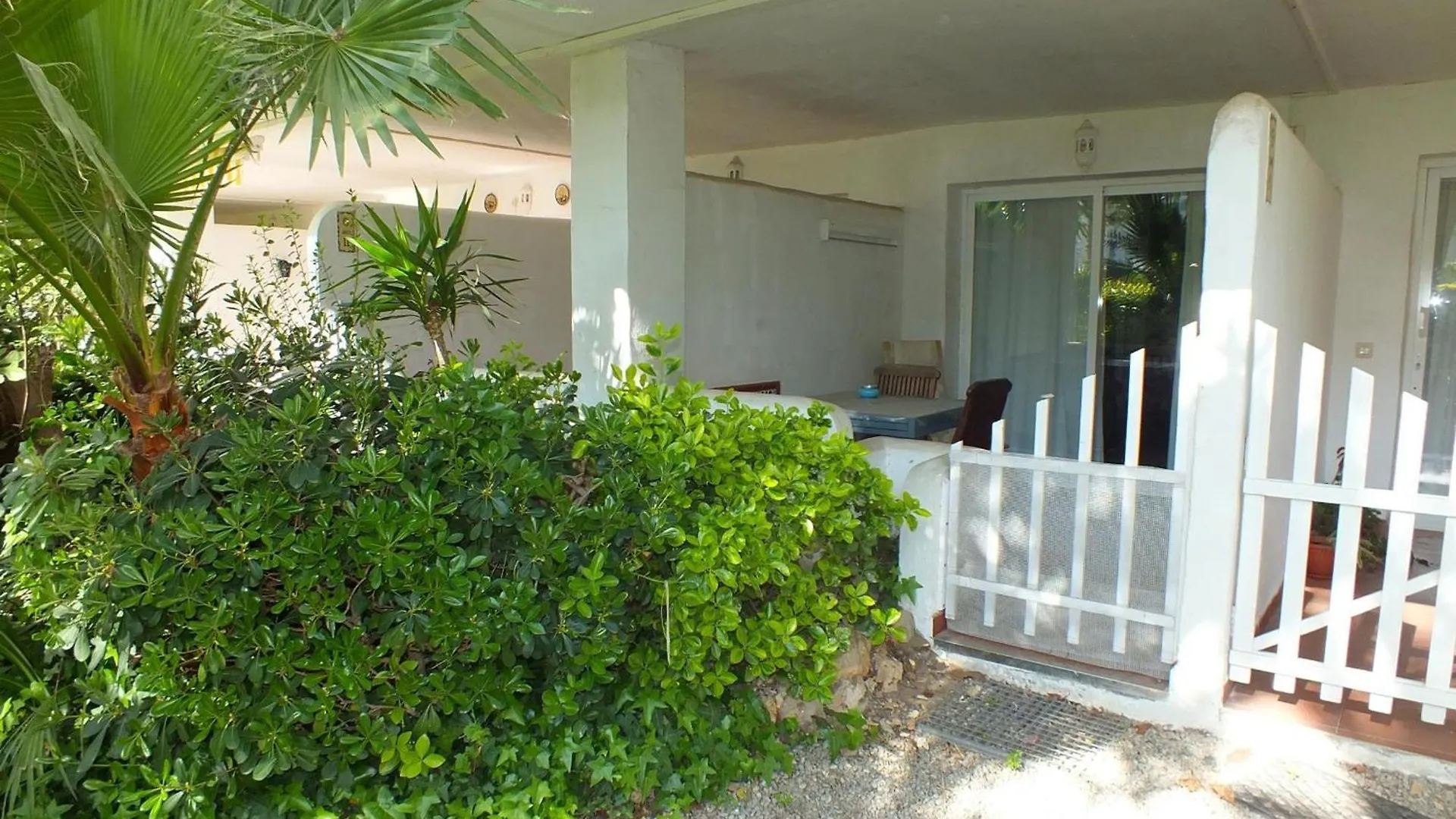 Apartment Apartamento En Planta Baja Con Piscina Comunitaria En Roses, Cerca De Playas Y Actividades - Es-204-47 Spain